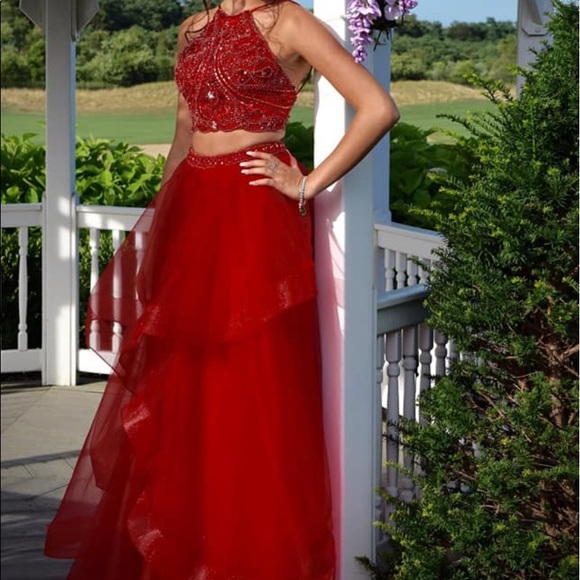 Jovani Dresses & Skirts - Jovani 2 Piece prom /sweet 16 gown Jovani Dresses & Skirts - Jovani 2 Piece prom /sweet 16 gown